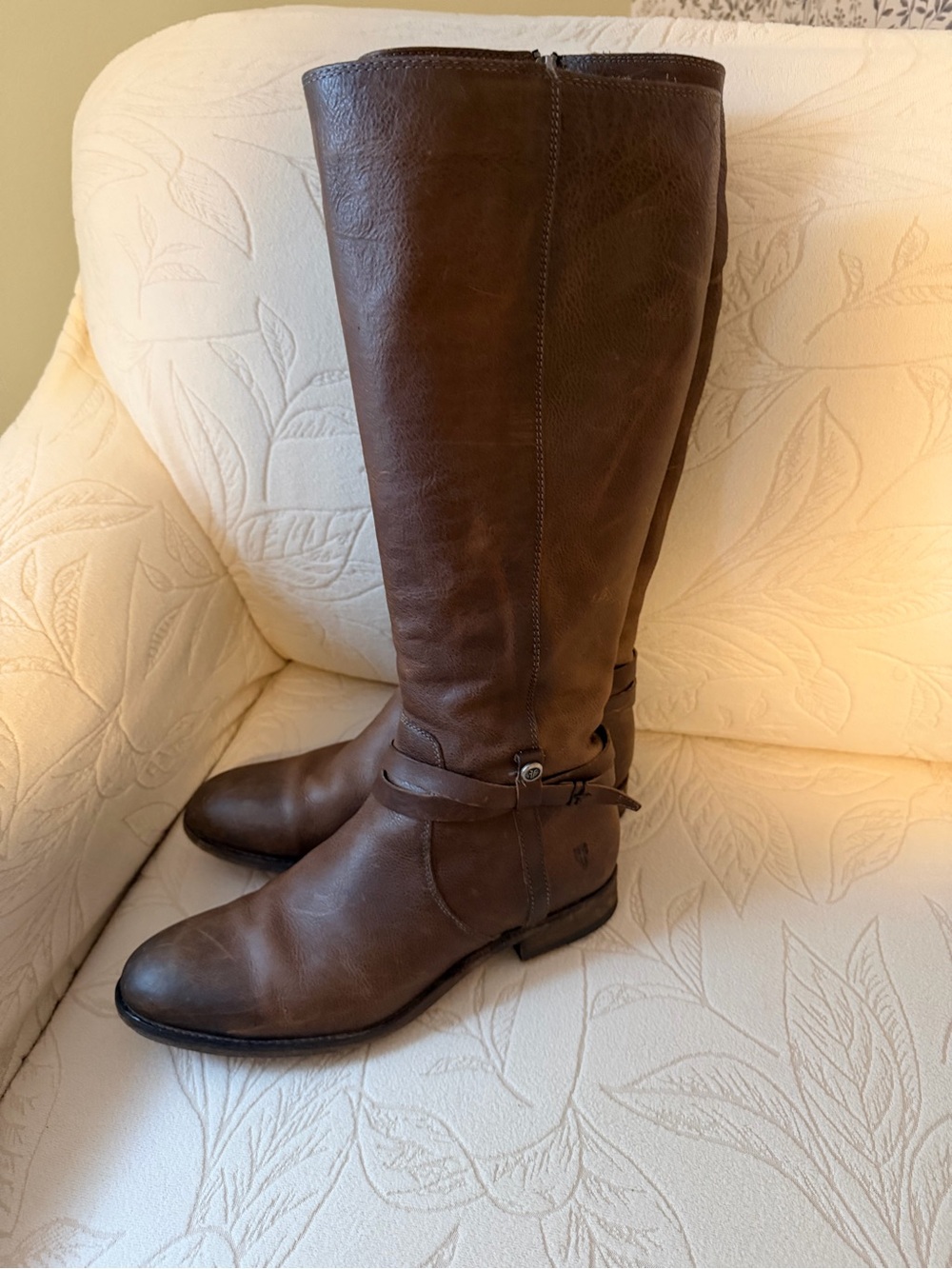 Frye Women's Tall Brown Leather Riding Boots ( wide calf) sz 9.5